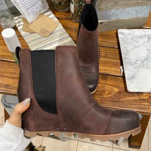 Sorel Shoes - Sorel lea wedge size 9